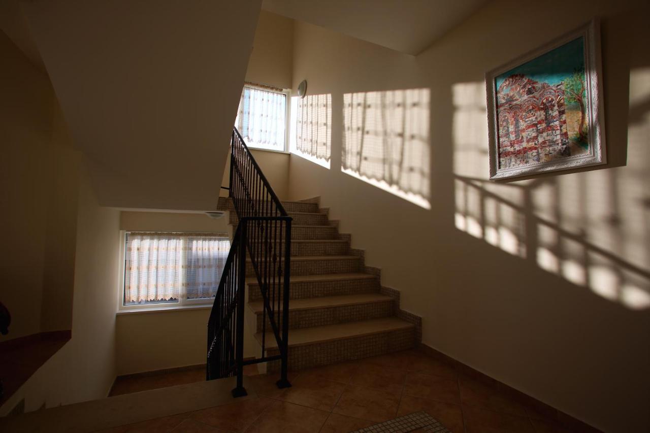 رافدا Villa Livia Boutique Apartments المظهر الخارجي الصورة