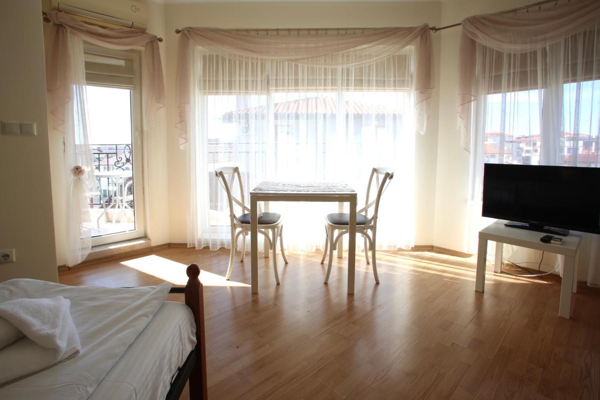 رافدا Villa Livia Boutique Apartments المظهر الخارجي الصورة