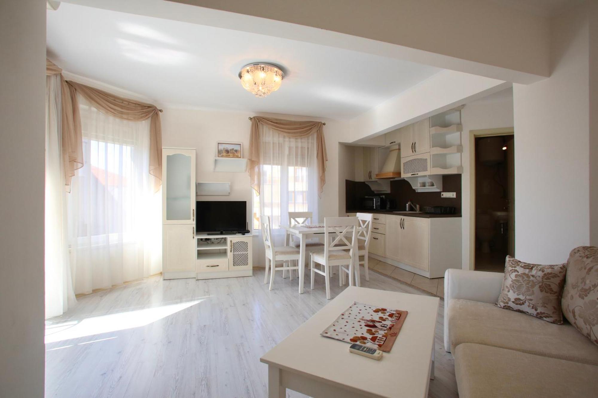 رافدا Villa Livia Boutique Apartments المظهر الخارجي الصورة
